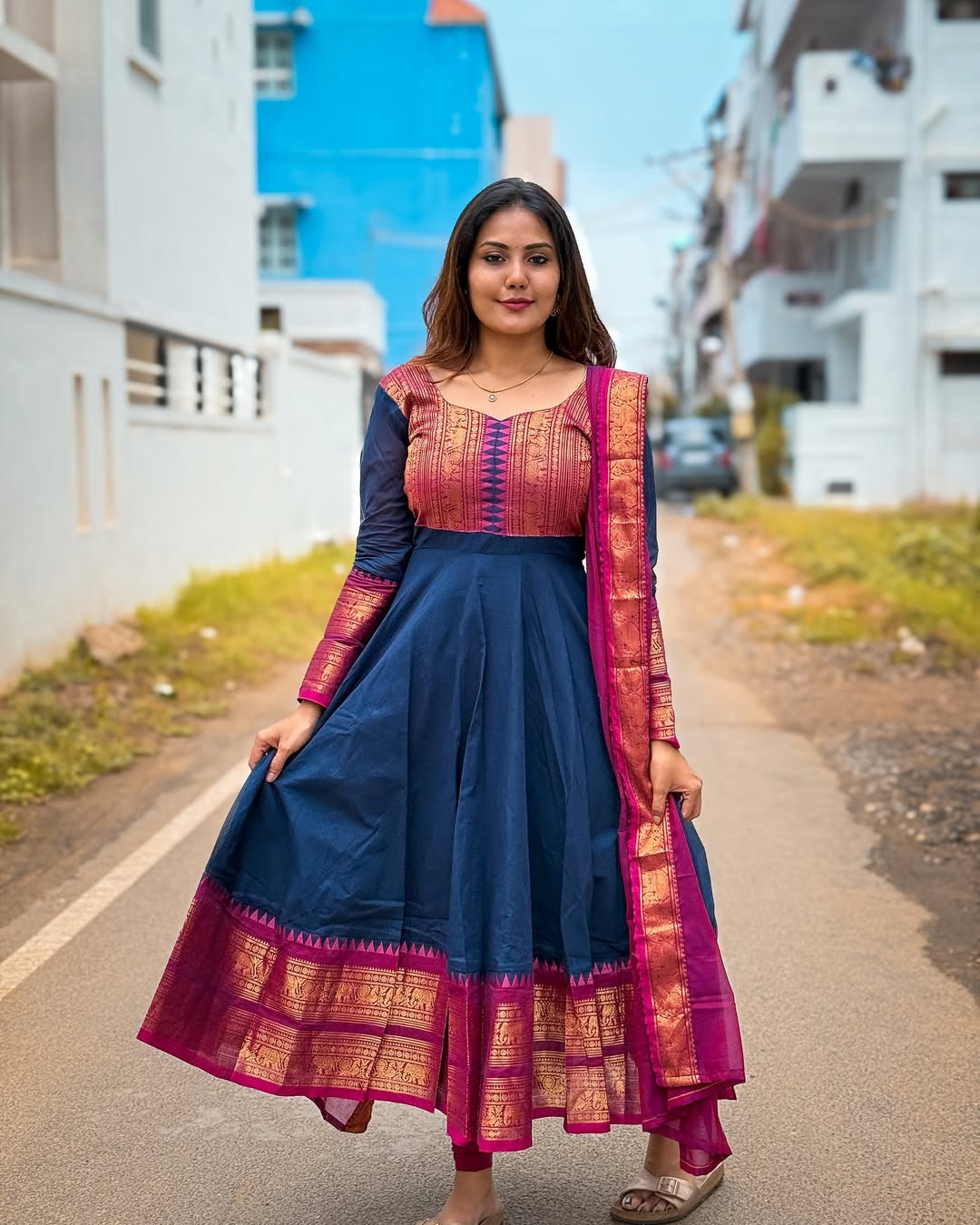 Pallavi blue