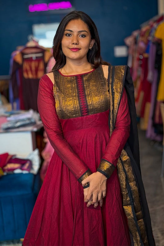 Nadiya Maroon